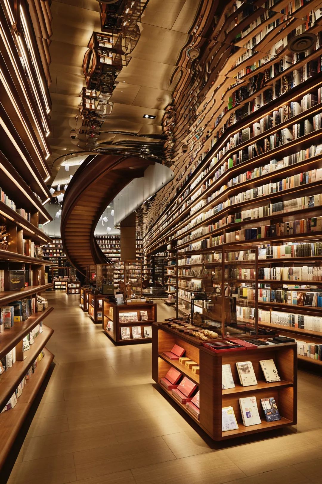 最值得浪费光阴的十家高颜值书店