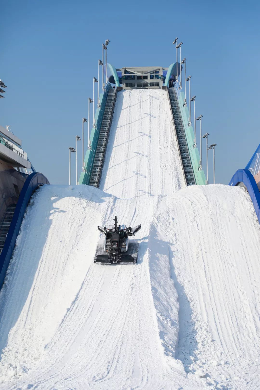 冬奥会首钢滑雪场图片
