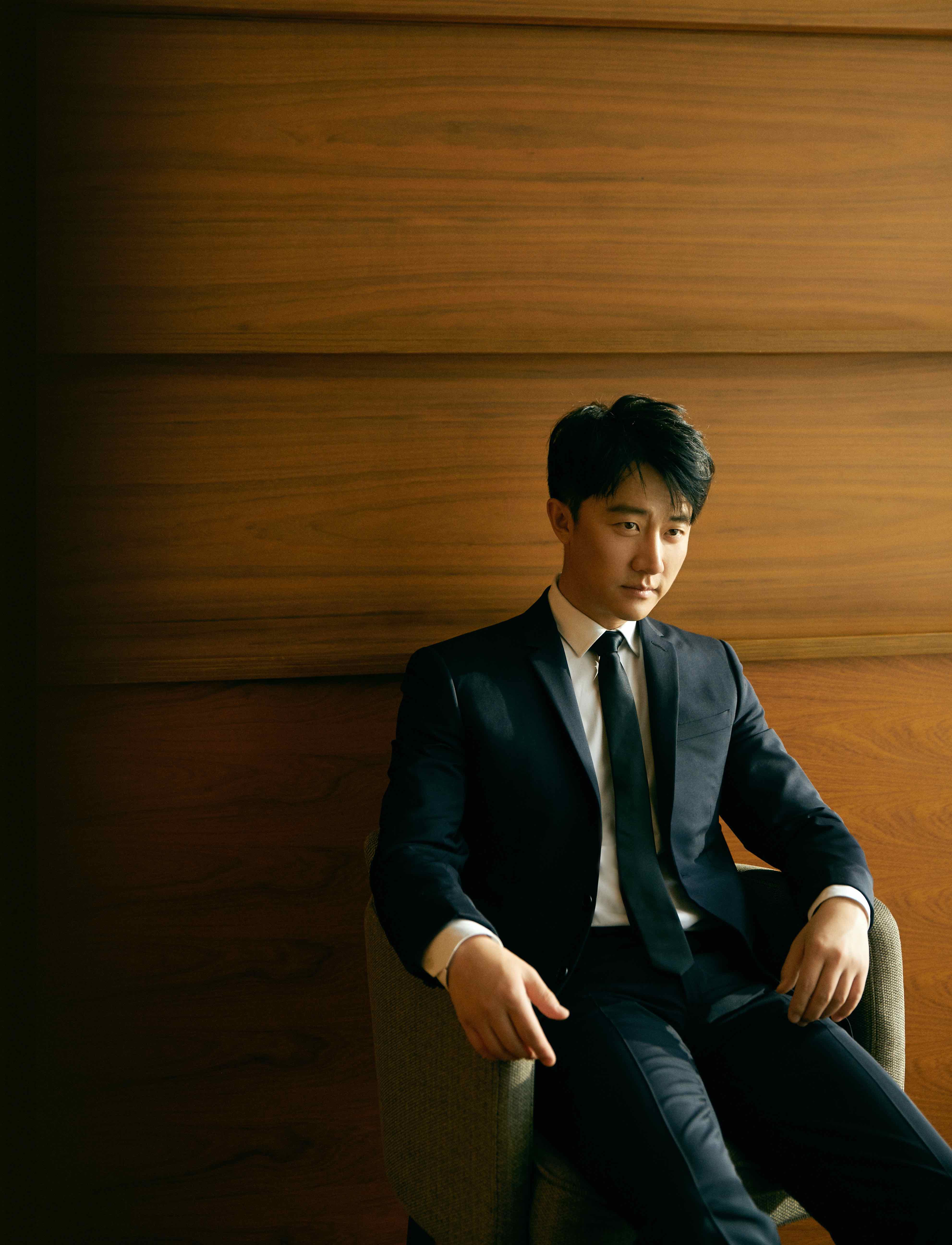 黄轩亮相《只有芸知道》上海发布会