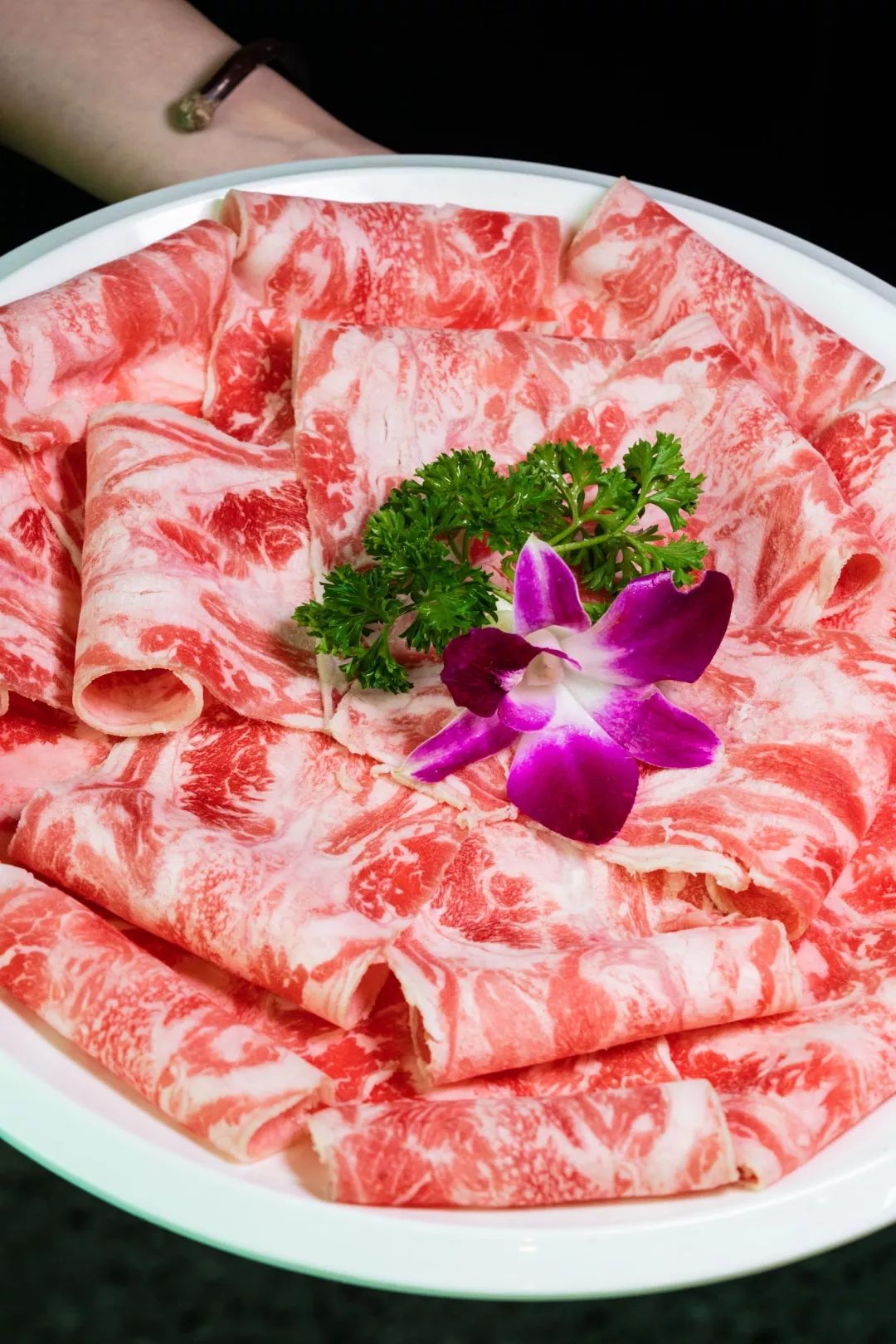 【肥东不给叫美蛙】老成都鸳鸯锅 7个荤菜 8个素菜 3份调料~足够你吃~