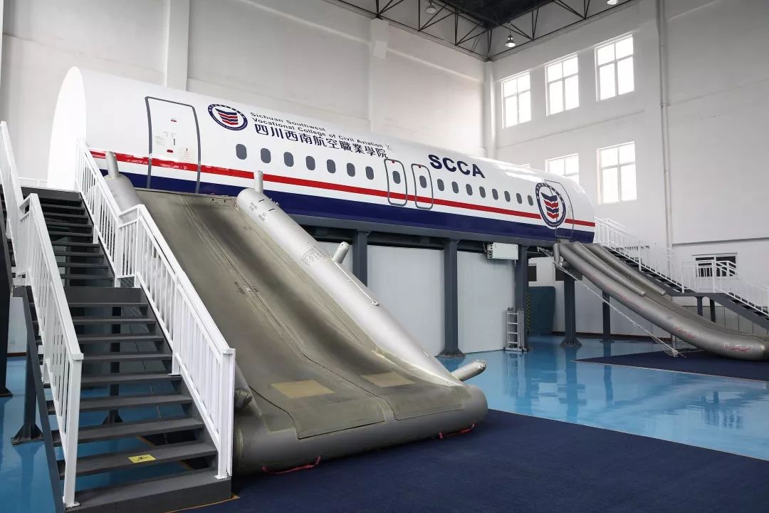 舱门/应急出口训练器飞机灭火训练模拟器/航空急救室/厨房训练室a320