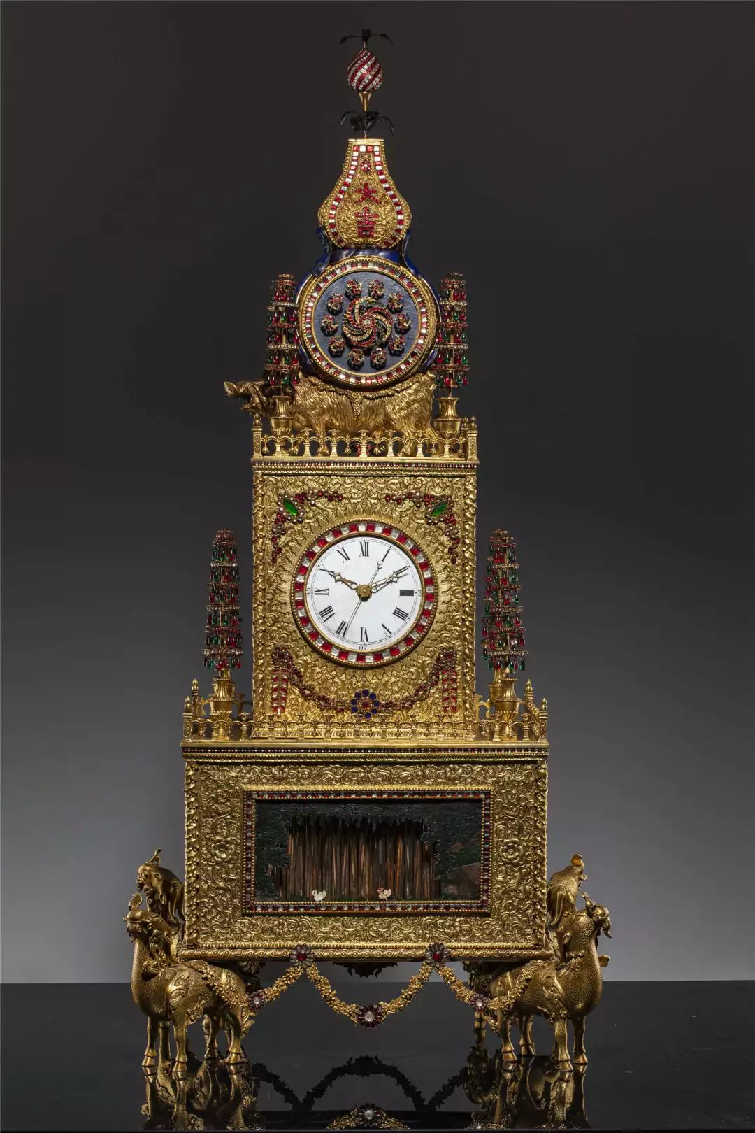 乾隆表帝御制生肖座钟清代帝王偏好代表之作亮相新加坡