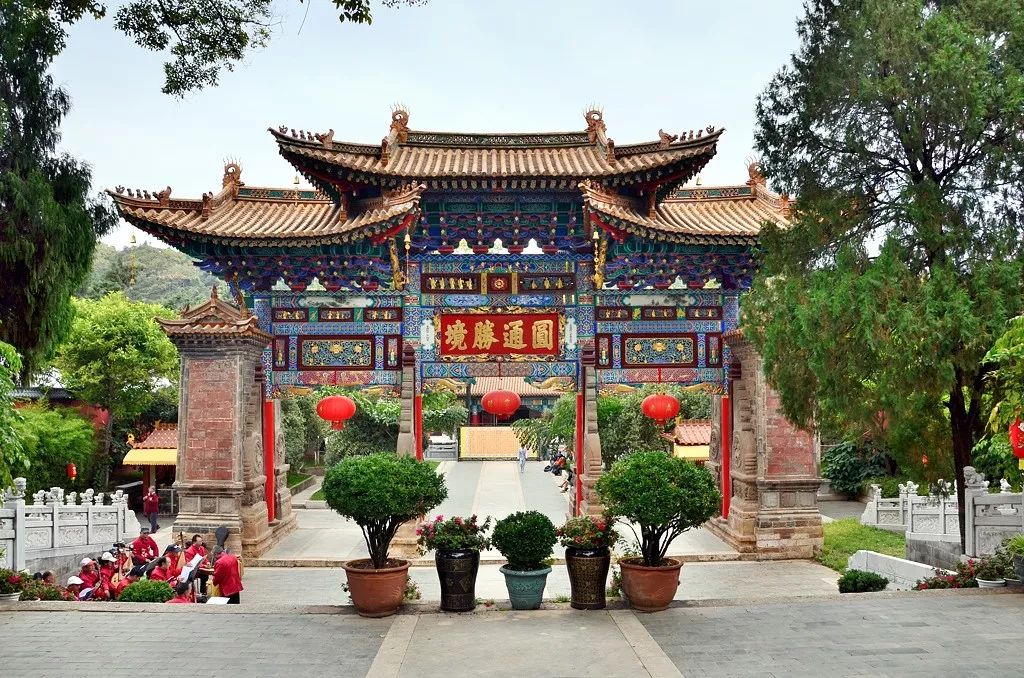 十样礼品免费送中原好莱坞焦作影视城祈福圣地圆通寺一日游