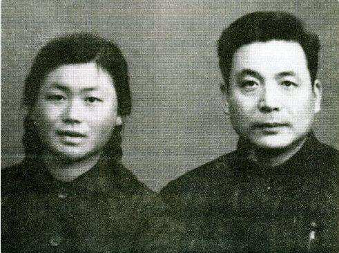 她是邓稼先妻子,无怨无悔等待丈夫28年,至今住着六十平老房子_许鹿希