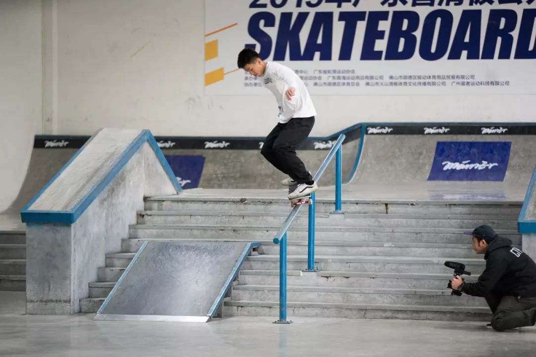 李祉兴斩获街式碗池双冠2019广东省滑板公开赛人才辈出