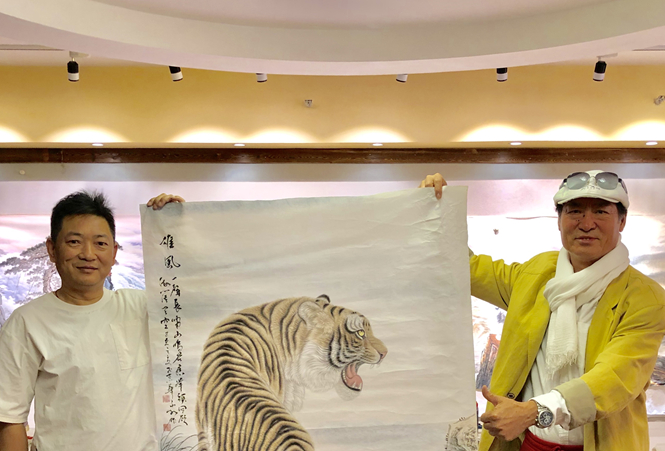 重彩而雅工而不匠画家辛永红的工笔画创作