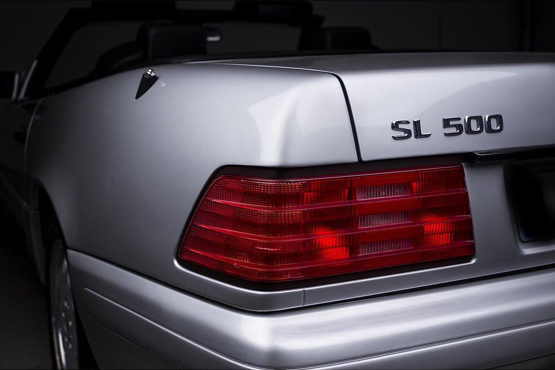 1997款奔驰sl500!5.0升v8引擎,百公里加速6.5秒