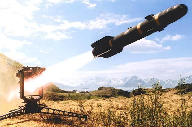 飞刀从天降!美版"血滴子"曝光,特殊武器直接劈死多名恐怖分子_导弹