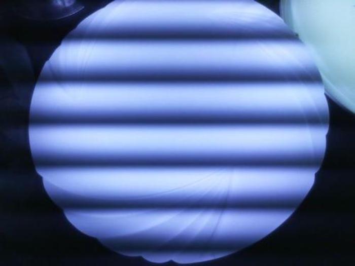 都被骗了你买的无频闪灯具可能闪瞎眼