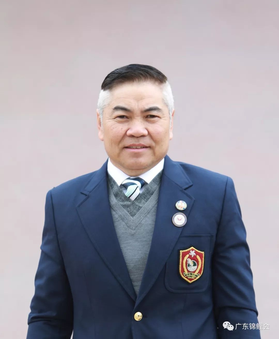 李玉德先生:香港锦鲤会会长, zna公认审查员(补)伍祥发:香港锦鲤会创