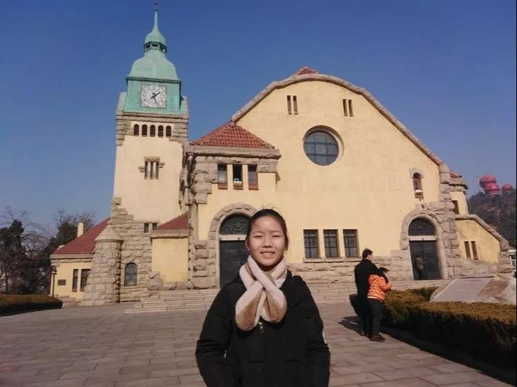 潍坊市育才学校七年级二班优秀学子张晨璐多才多艺多彩生活