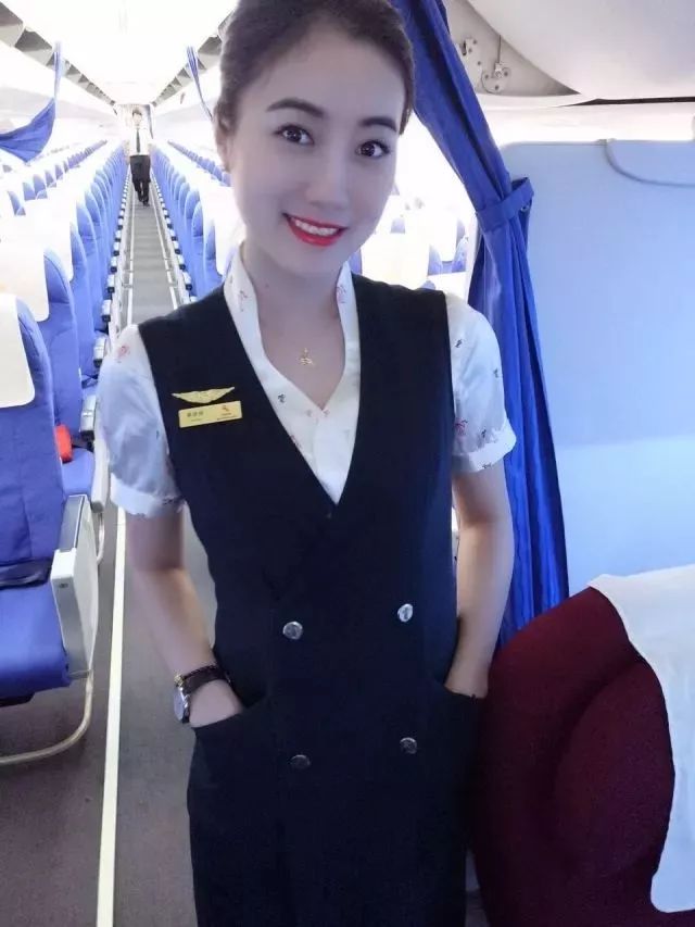 冉幂吉祥航空乘务长唐祁山昆明航空空少宋丽薇西藏航空空姐陶文嘉韩亚