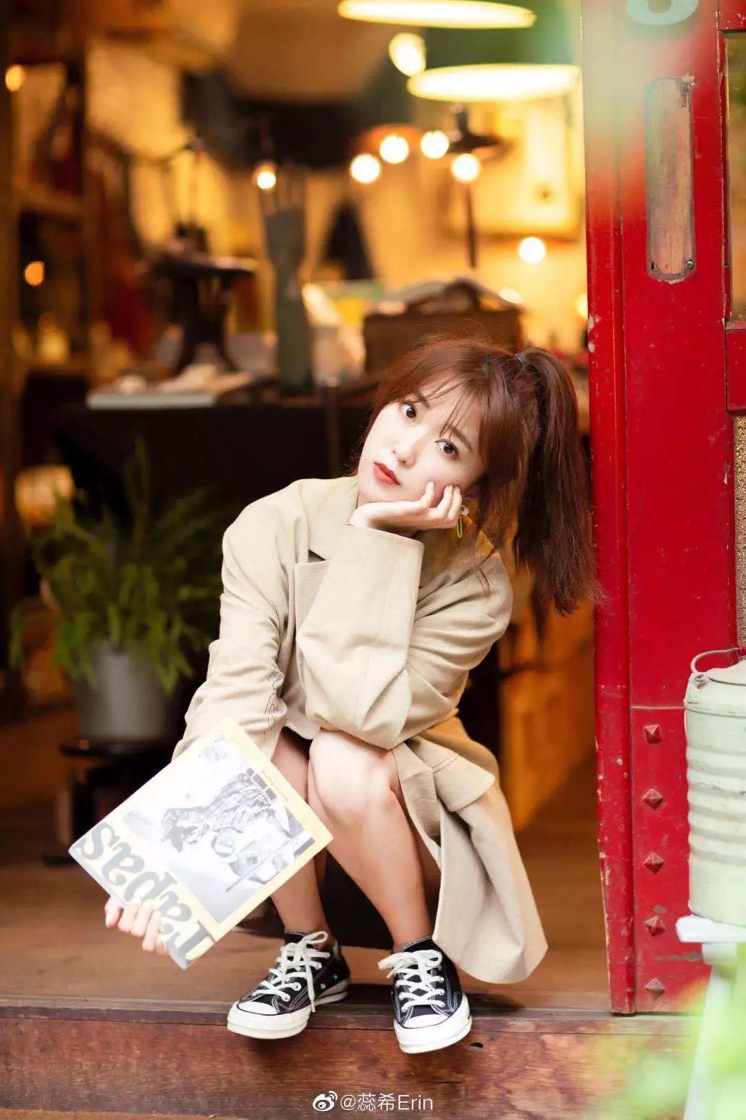 暨大治愈系女主播:央广辞职,26岁坐拥3500万粉丝_蕊希