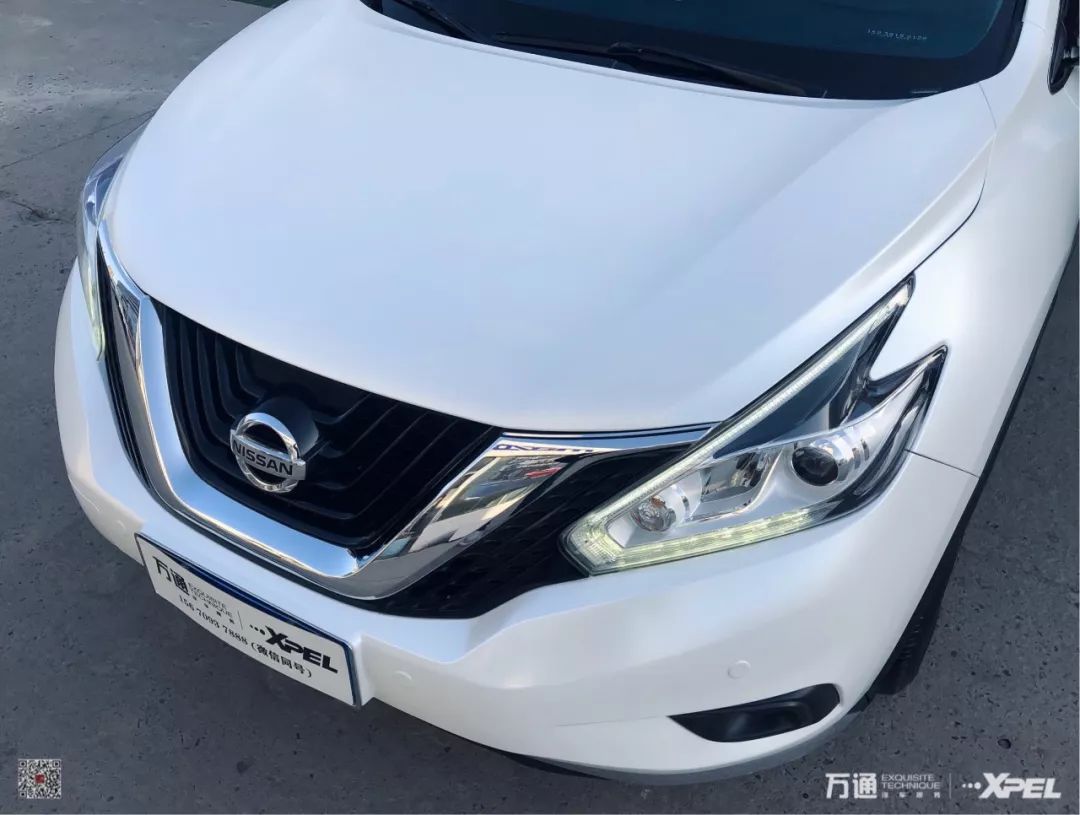 改色日产楼兰电光金属白