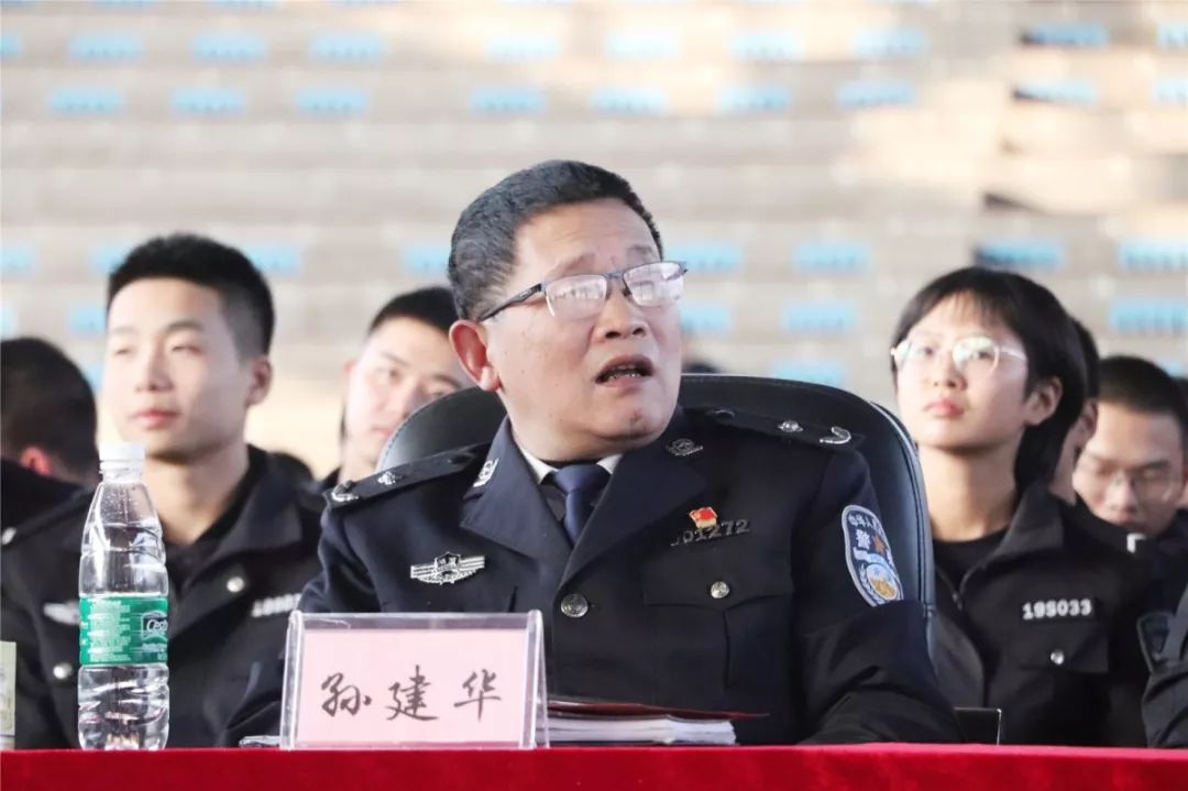 侦风采追梦赤子侦查之心