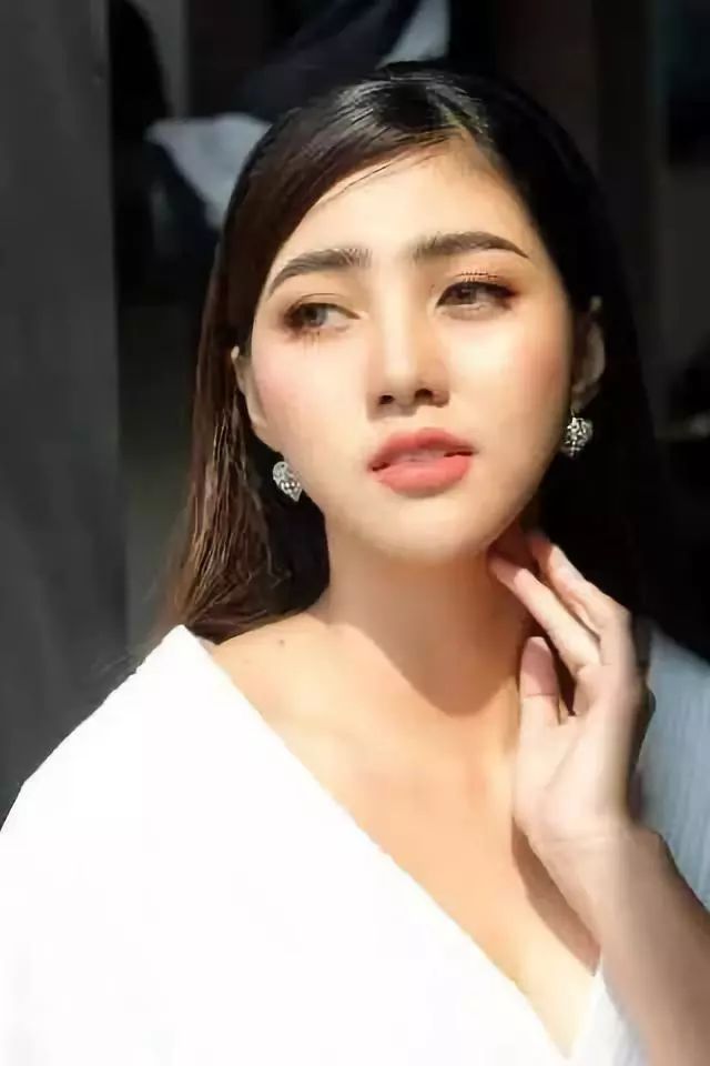 心动柬埔寨多位美女入围东南亚最美演员榜