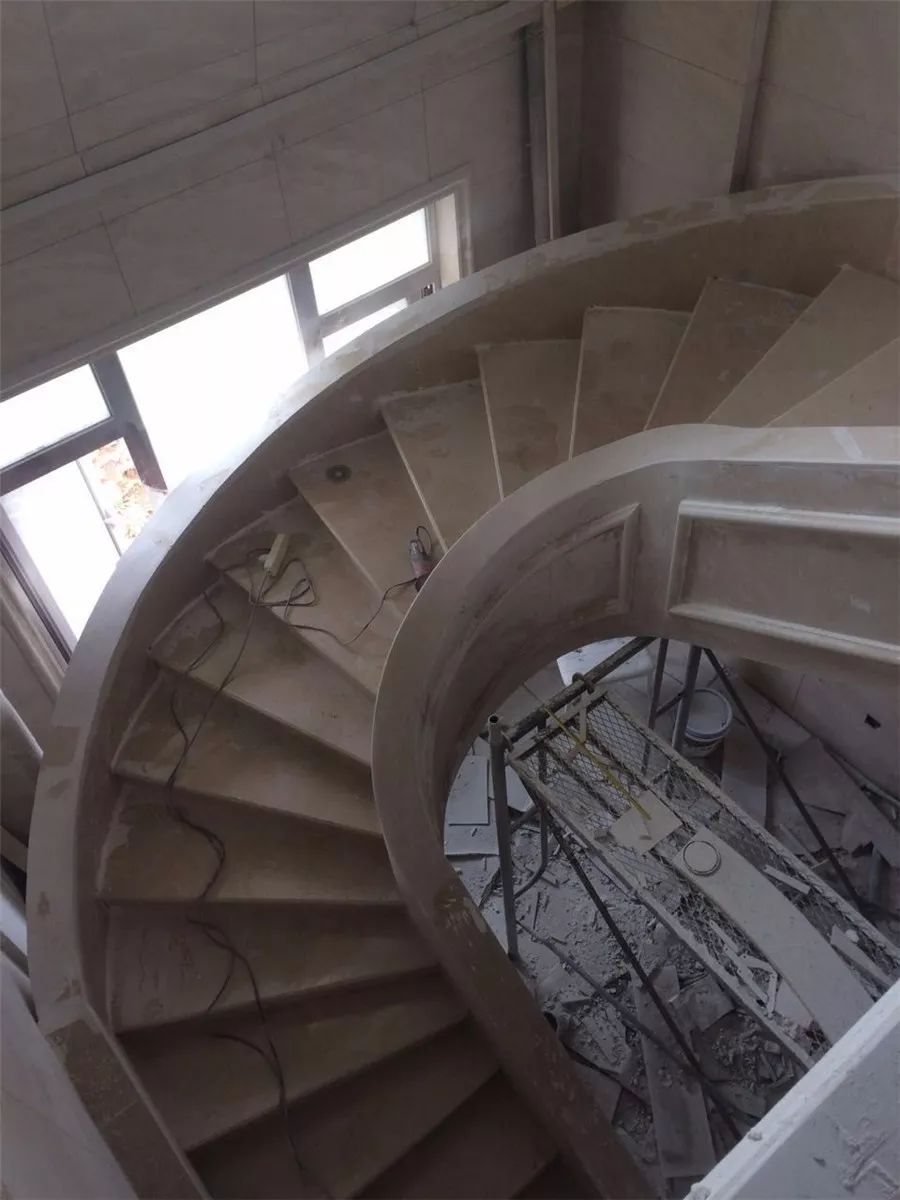 五十款大理石旋转楼梯实拍分享