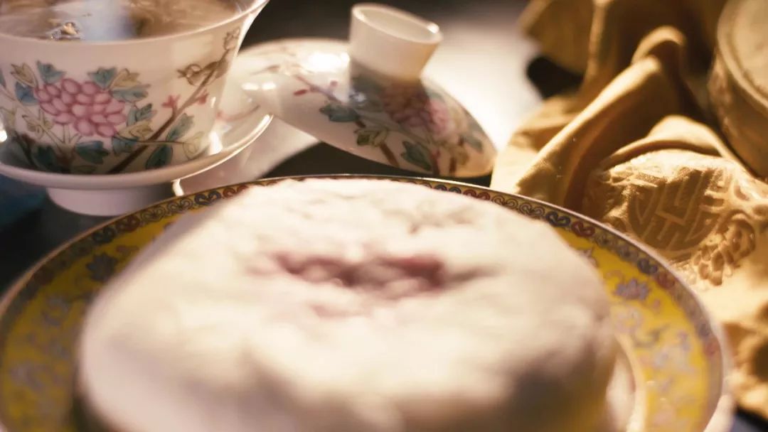 饽饽铺的创始人王希富老先生出生于御厨世家,是满汉全席的传承人.