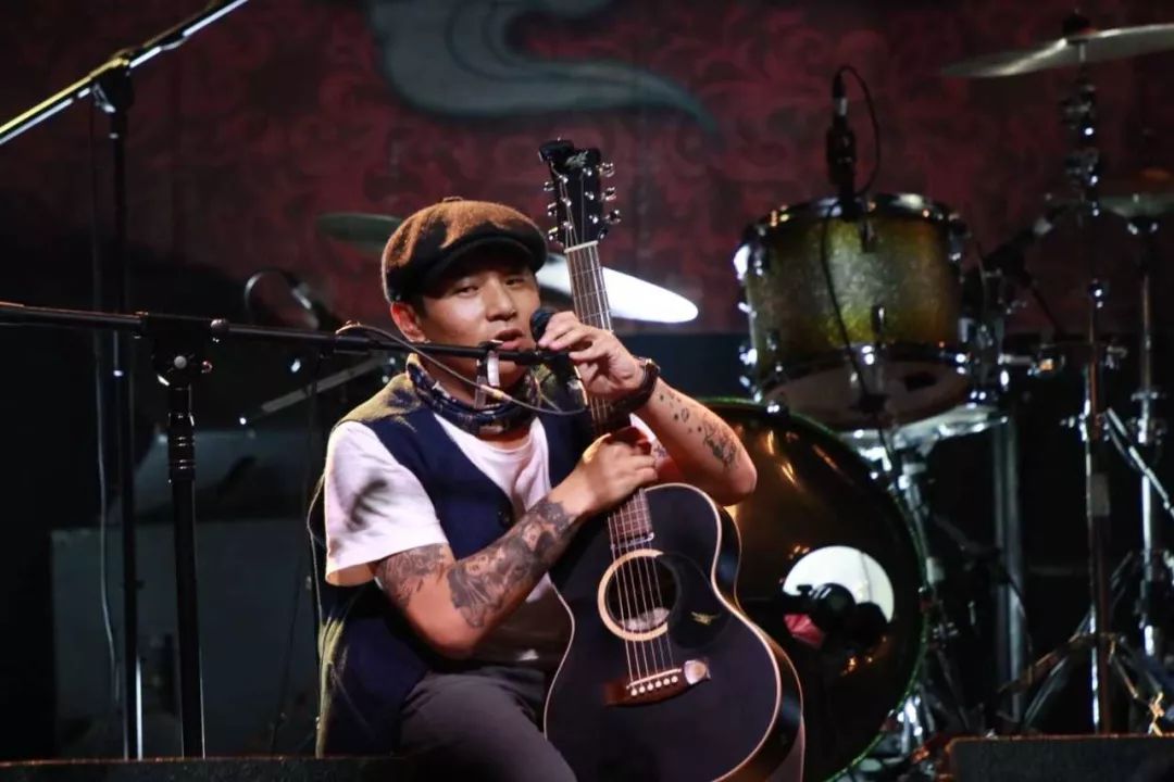 半价开票纯粹的民谣之夜刘东明专场演唱会