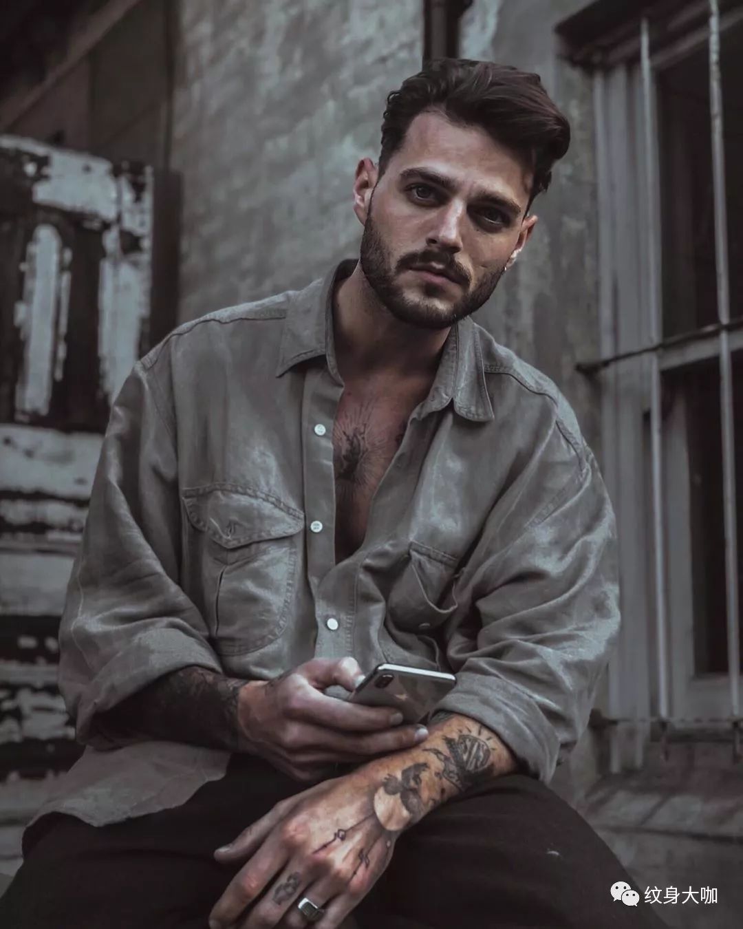 不会摄影的纹身师你算什么型男