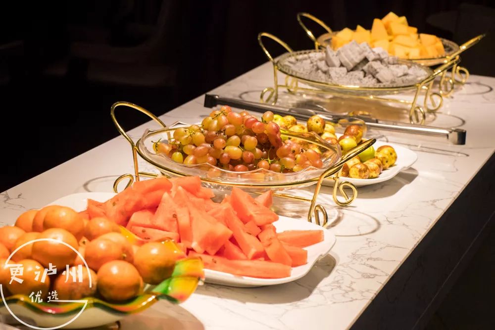 4000m05休闲洗浴中心79元起抢金栖汤泉海鲜牛排自助餐泡浴汗蒸湿蒸