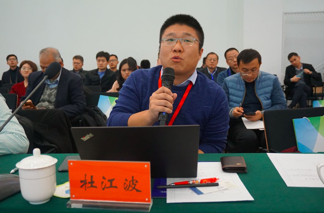 人陈仁海,建信资本合伙人孙启明,怀格资本合伙人杜江波作为专家评审