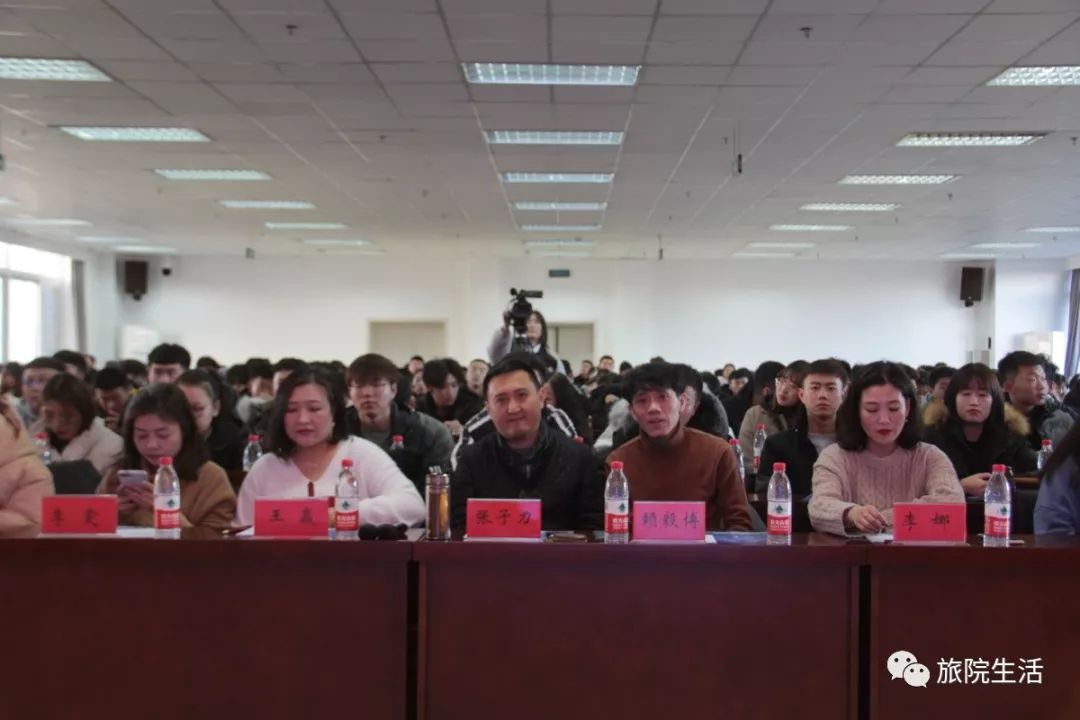 承德市大型文艺演出总导演张子力,承德市音乐家协会流行音乐协会副