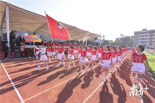 江門市陳白沙中學(xué)怎么樣?融合白沙文化特質(zhì)(圖1) 江門市陳白沙中學(xué)怎么樣?融合白沙文化特質(zhì)(圖1)