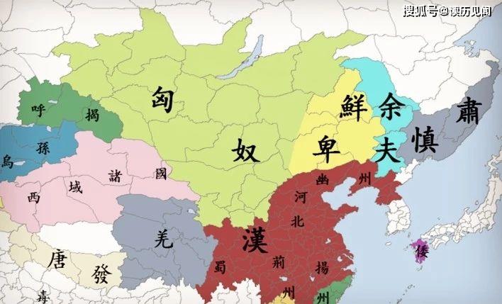 因为三个原因满族生活在寒冷地区的4000年中一直是光额头长辫子发型