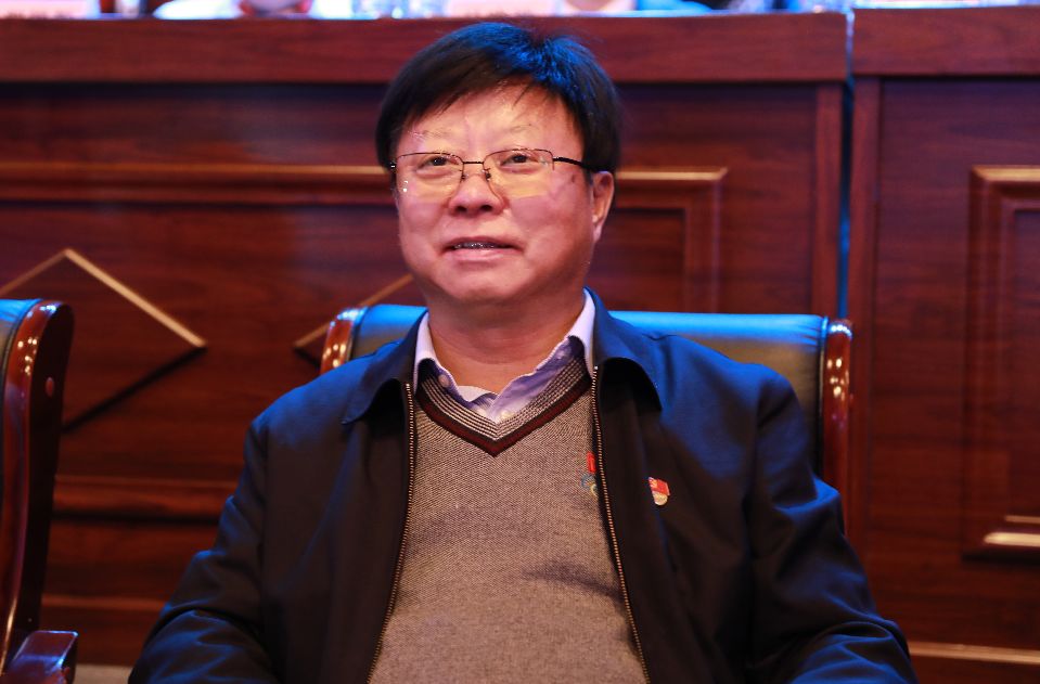 省委副秘书长,省直机关工委常务副书记荣利彬,省广播电视局党组书记