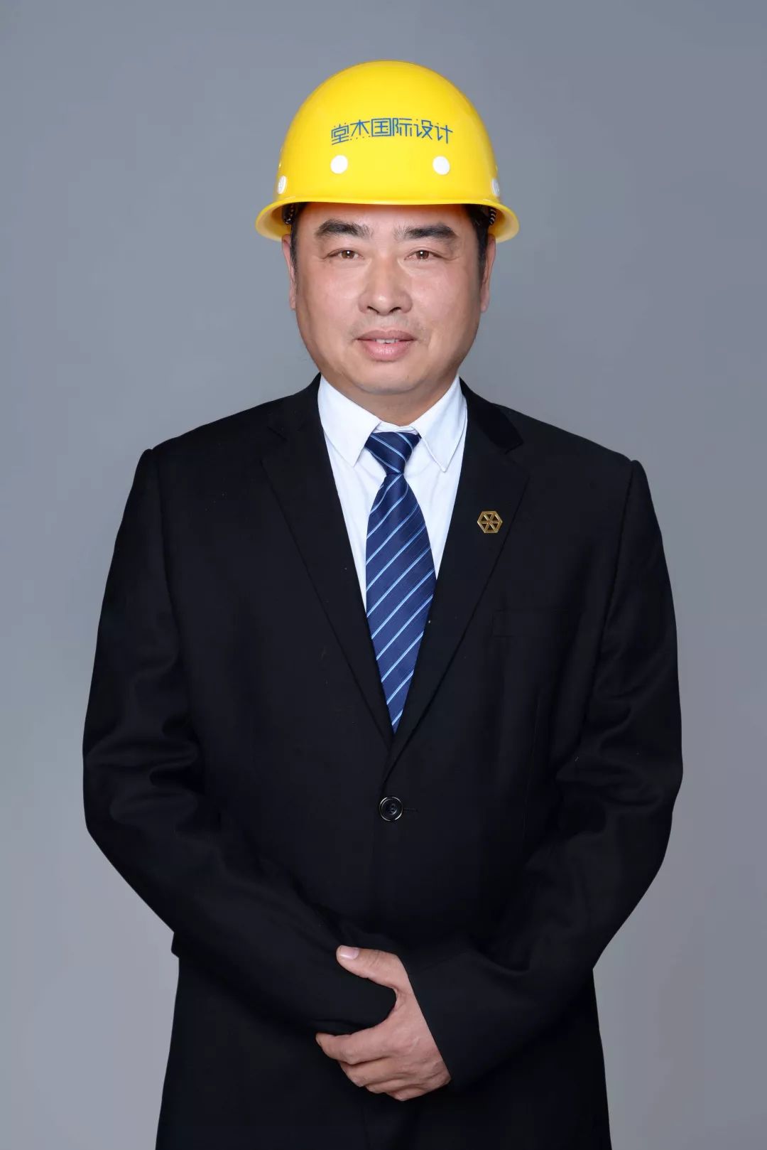 谁将成为锦华年度"金牌项目经理"?你说了算!_工地