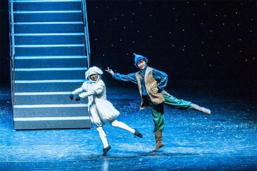 77元抢梦幻儿童剧《胡桃夹子》演出票 原价580!