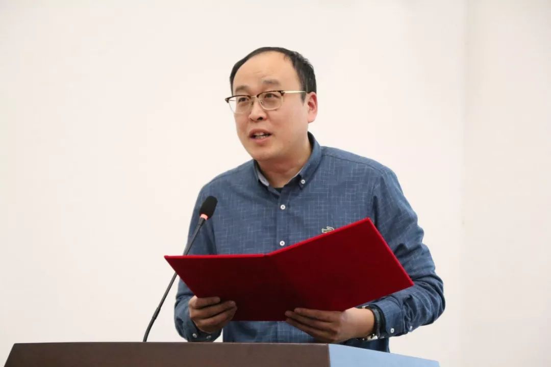 王敏言,丁雨楠,胡敏霞,李琼艳,李旻晓,吾雯珏以及专科组的吴丽珊,周宇