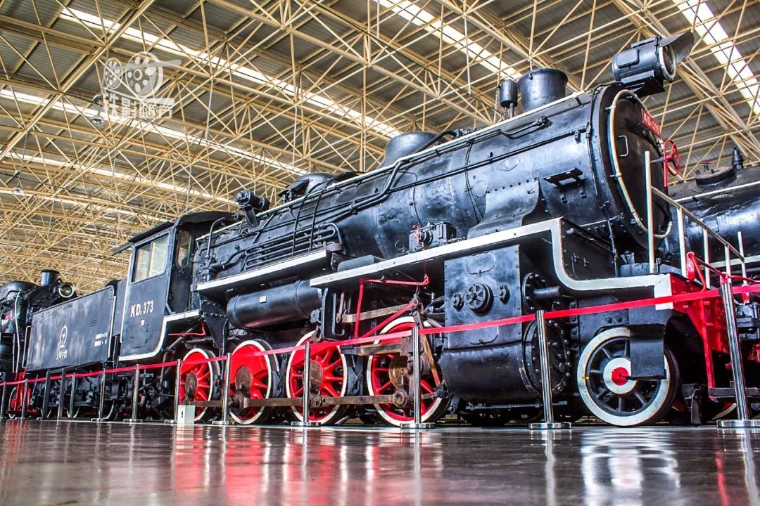 中国铁道博物馆东郊馆收藏的kd5型蒸汽机车373号车(拍摄:季云柯)如此
