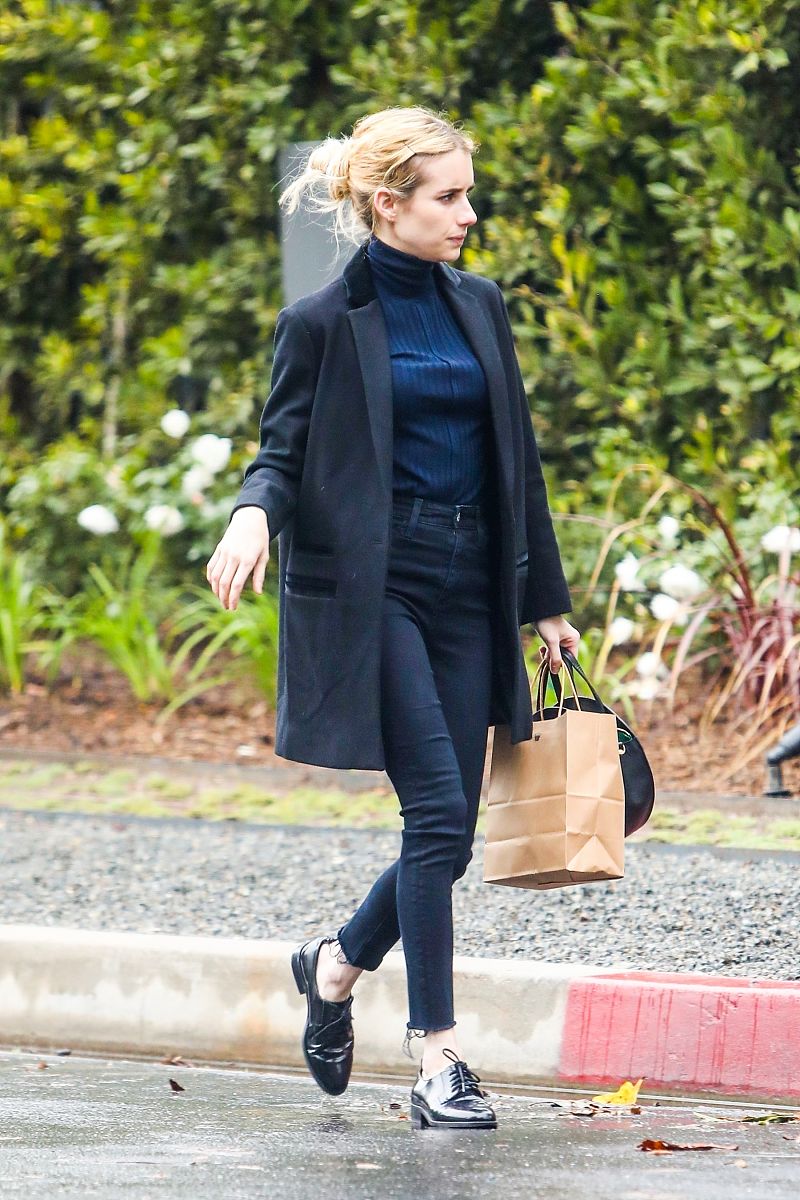 原创解锁小个子冬季穿搭!学艾玛·罗伯茨这样搭配,157瞬间变身170