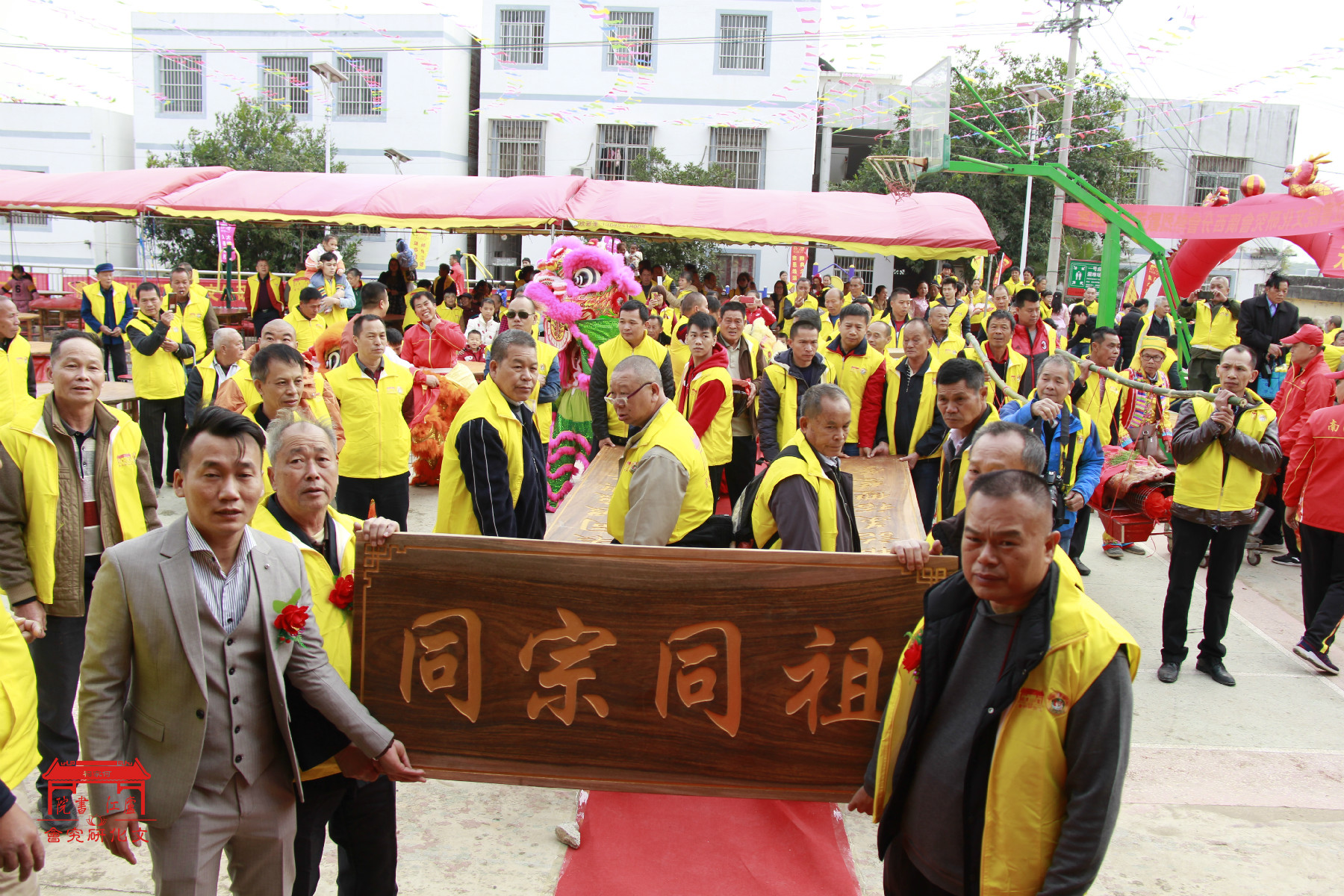 原创庐江书院广西何氏仁本堂房前世今生何天忠
