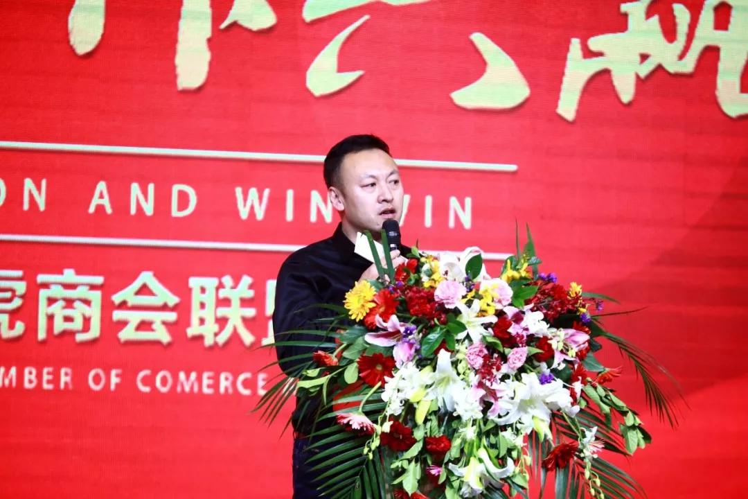 黑龙江省百汇电缆公司总经理 东北路虎商会黑龙江商会会长吴维亮 作了