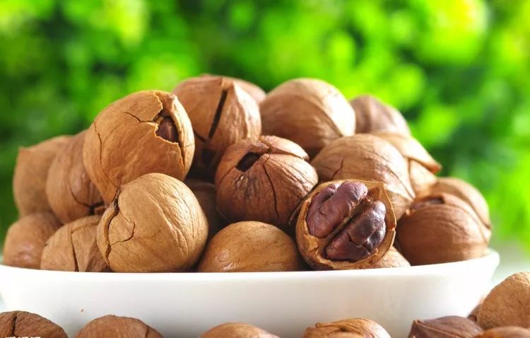 安徽省宁国的山核桃久负盛名.