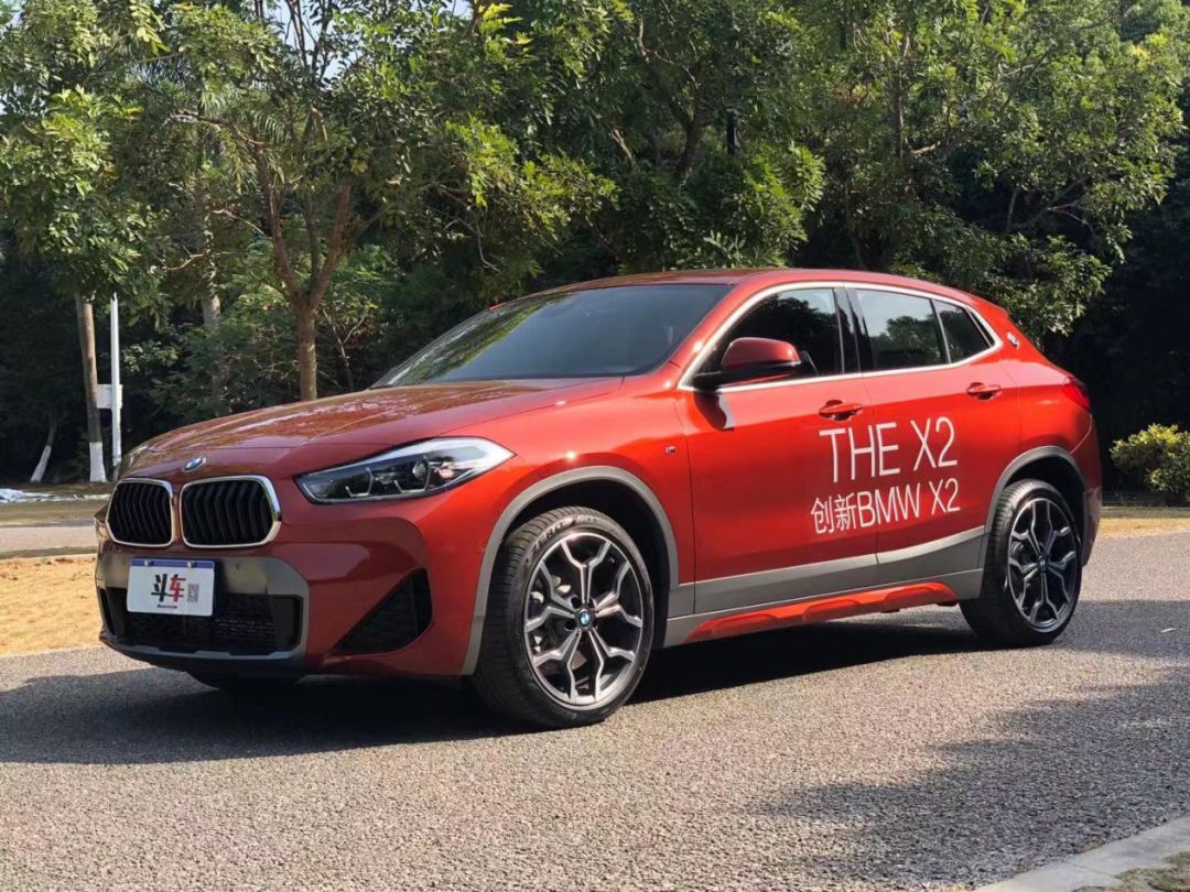 试驾华晨宝马x2国产后价性价比骤增还是当初那台驾控小车吗