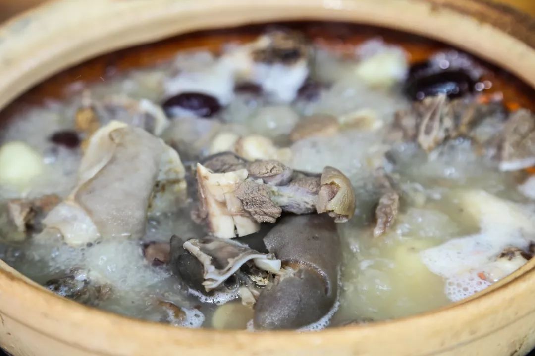 自产自销黑山羊▎秋冬进补首选冬日必食榜的头牌的羊庄