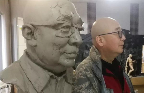 唐师曾丨田跃民雕塑作品欣赏泥稿