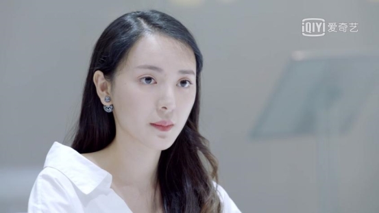 电视剧《第二次也很美》热播 曹禹澄变身腹黑女秘书