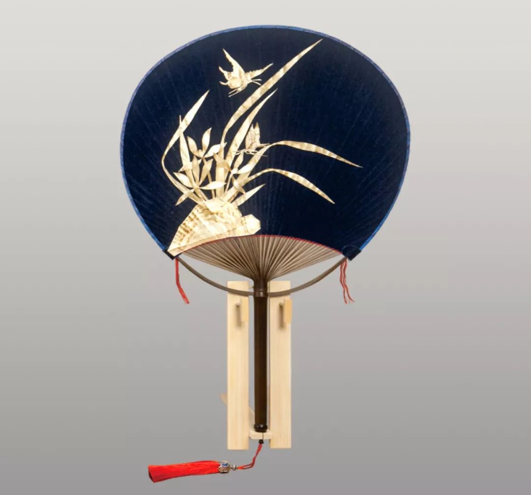 哇,扇艺原来可以这么美!_团扇