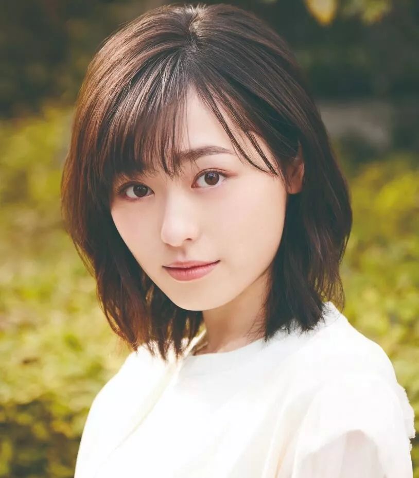 摇曳露营日剧版志摩凛的扮演者造型可爱就是丸子头不够大