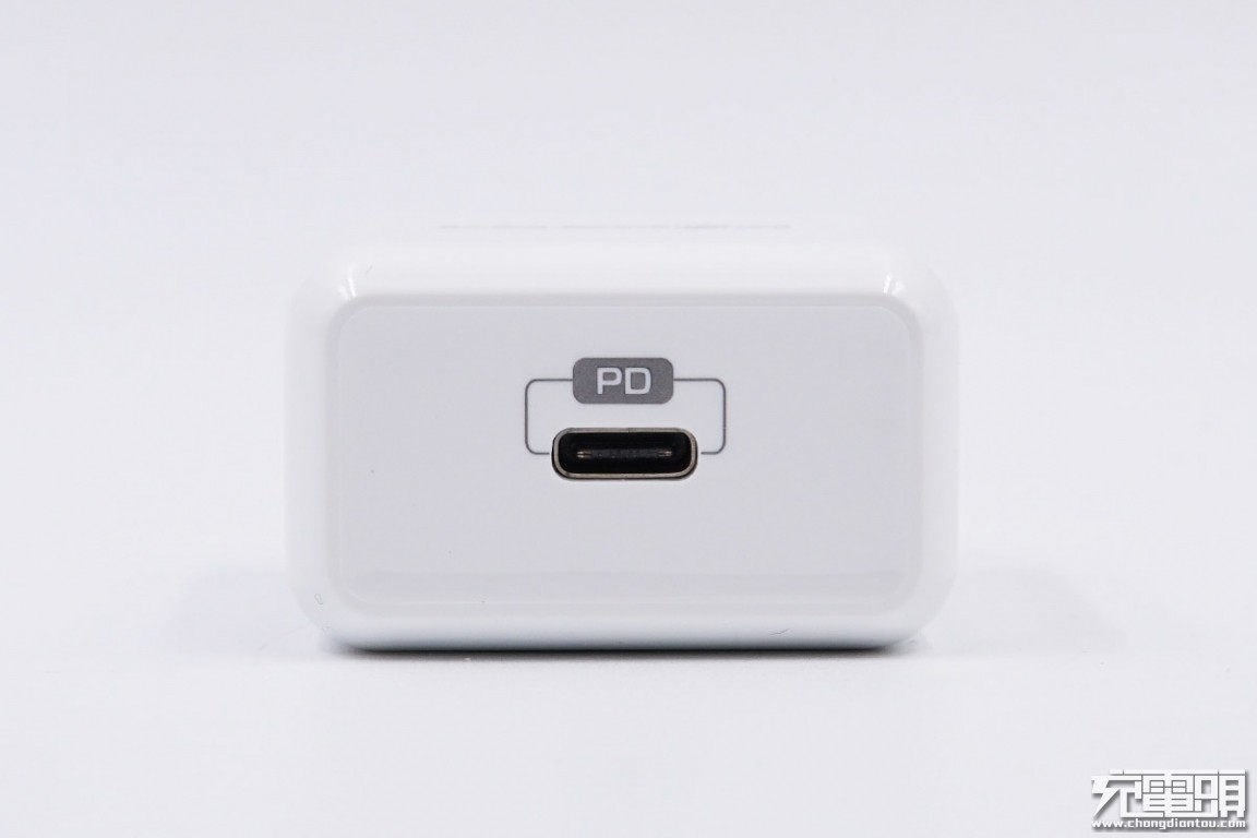 拆解报告:power4 18w usb pd快充充电器tc-061 pd