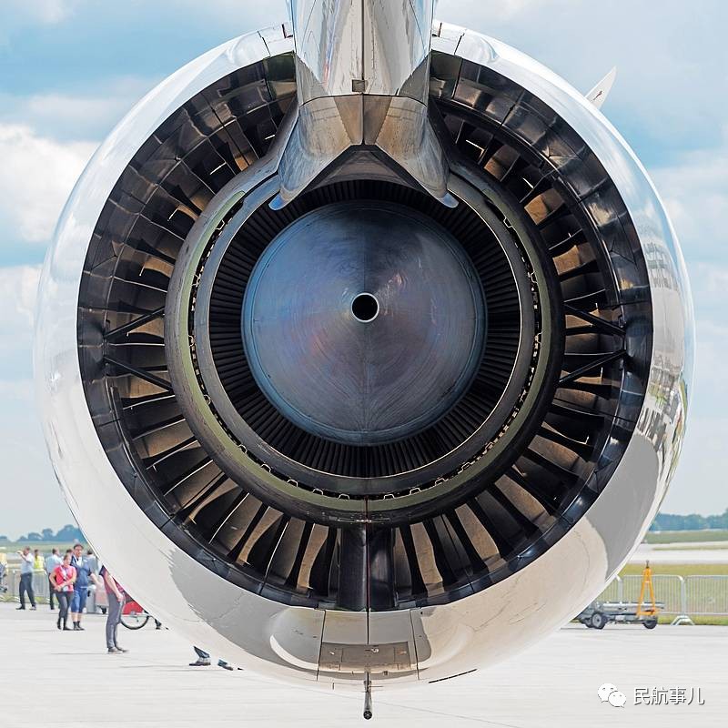 法国航空a350飞机发动机