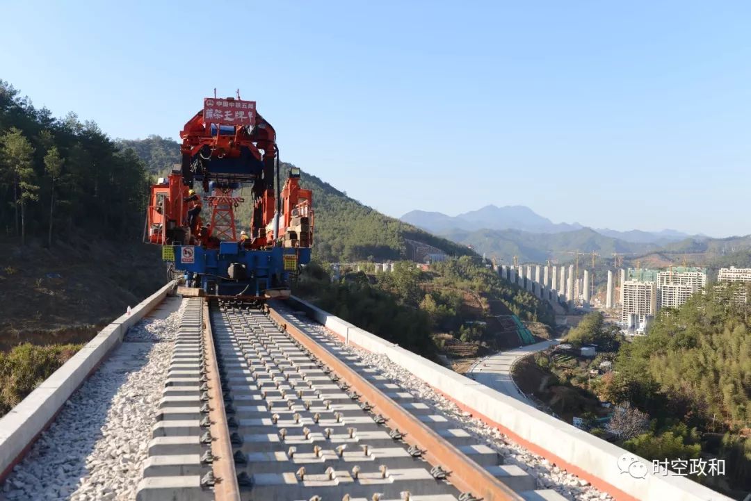 衢宁铁路政和段轨道铺架月底完成