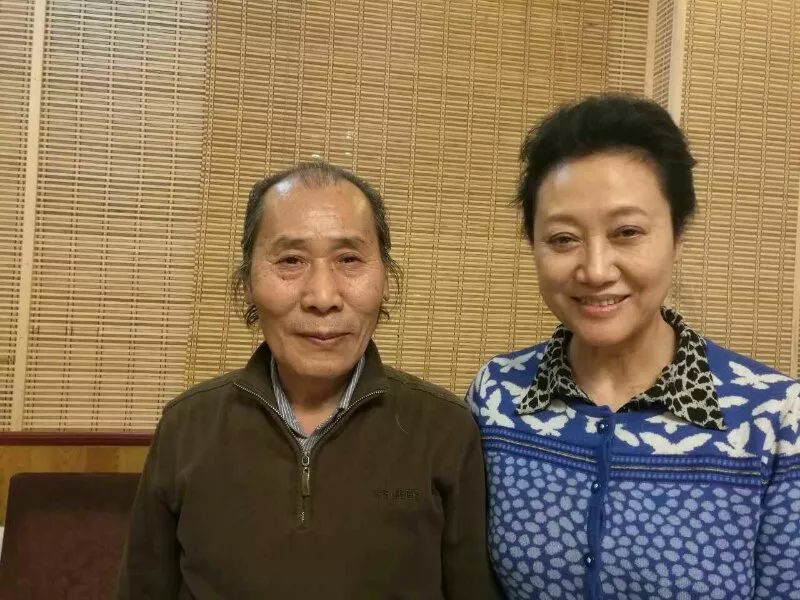 著名书画家,白石后人艺术馆副馆长,友松国际艺术顾问吴来政先生亲临友