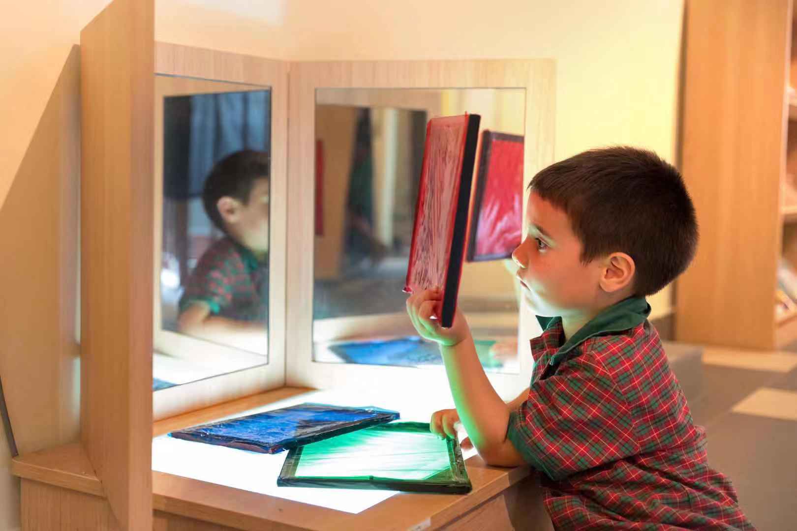 材料,环境和课程都不按套路出牌,瑞吉欧的学前教育为何享誉全球?