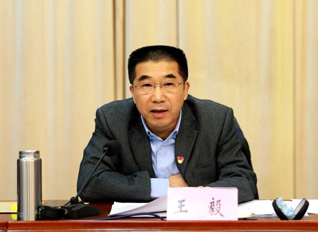重拳出击严惩黑恶犯罪 南阳市扫黑除恶专项斗争推进会召开